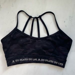 Glyder x Club Pilates Sports Bra Size Small Camo Print Multi Strap Design